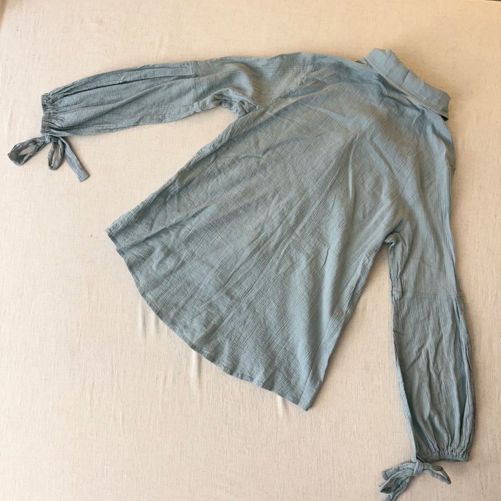 Easel Womens Small Blue Grey Crinkle Gauze Cotton Button Down Tie Sleeve Shirt - Picture 3 of 10